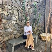 nhậ