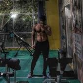 Thầ